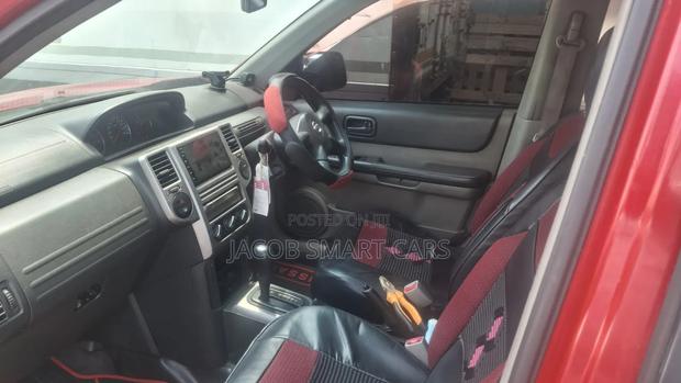 Nissan X-Trail 2005 Red