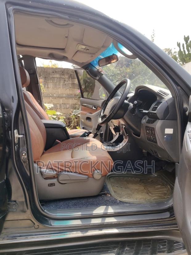 Toyota Land Cruiser 2008 Black
