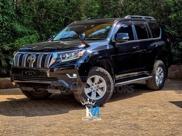 Toyota Land Cruiser Prado 2018 Black