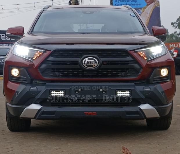 Toyota RAV4 2020 Red