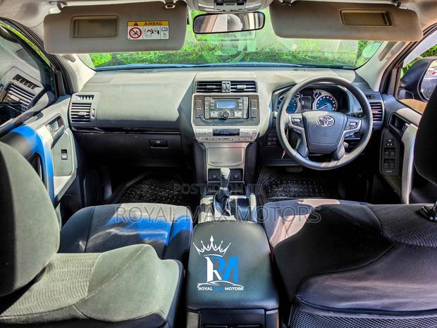 Toyota Land Cruiser Prado 2018 Black