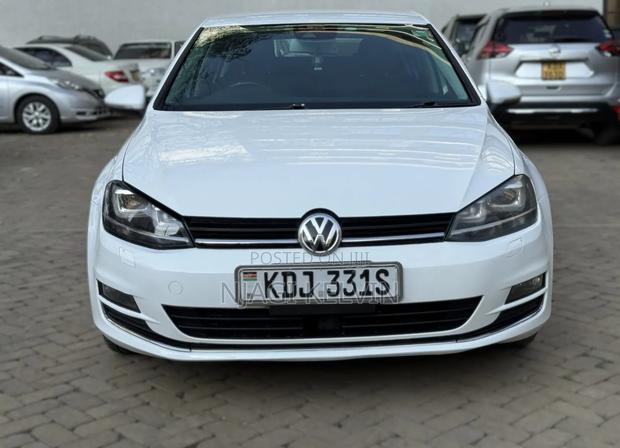 Volkswagen Golf 2015 White