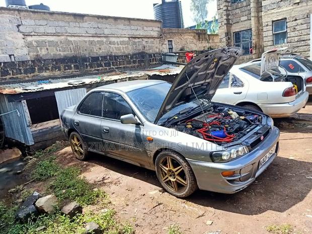 Subaru Impreza Wagon 1999 Silver