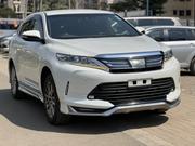 Toyota Harrier 2.0 2019 Pearl for sale