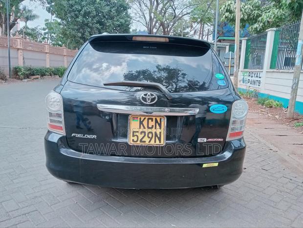 Toyota Corolla Fielder 2010 Black