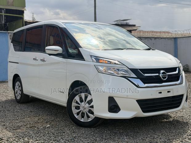 Nissan Serena 2019 White