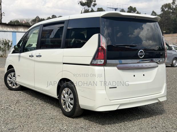 Nissan Serena 2019 White