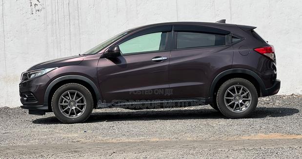 Honda Vezel 1.5 2WD 2019 Brown