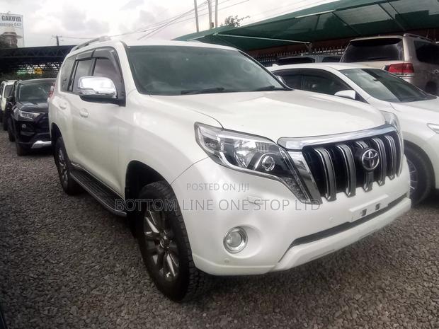 Toyota Land Cruiser Prado 2016 White