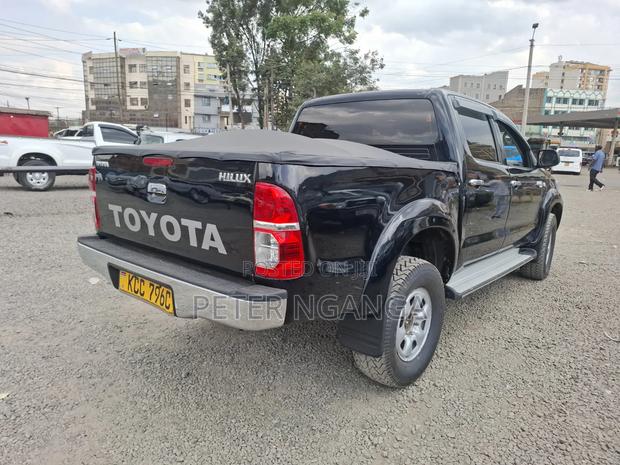 Toyota Hilux 2009 Matt Black