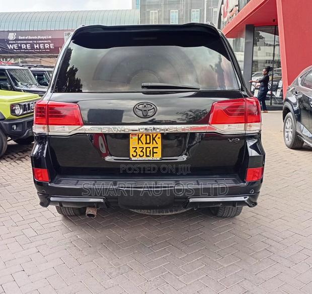 Toyota Land Cruiser 2018 Black