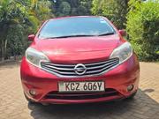 Nissan Note 2013 Red for sale