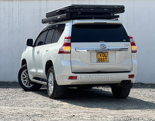 Toyota Land Cruiser Prado 2015 White