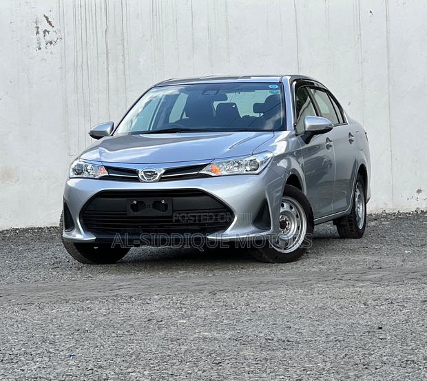 Toyota Axio 1.5 G 2WD 2019 Silver
