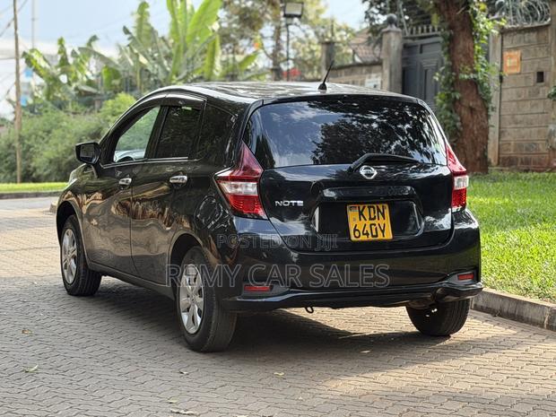 Nissan Note 2016 Black
