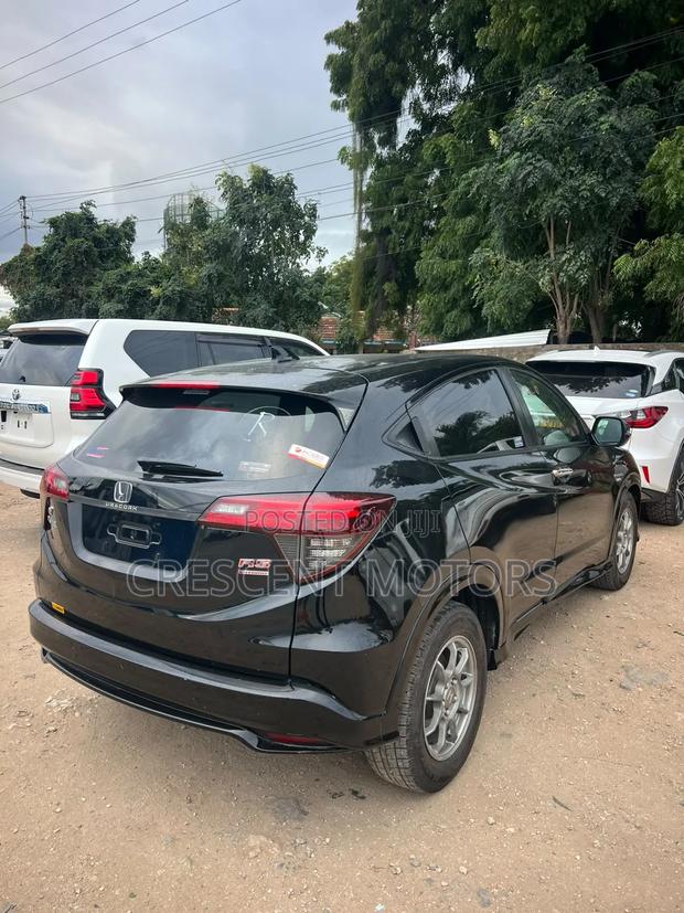 Honda Vezel 2019 Black