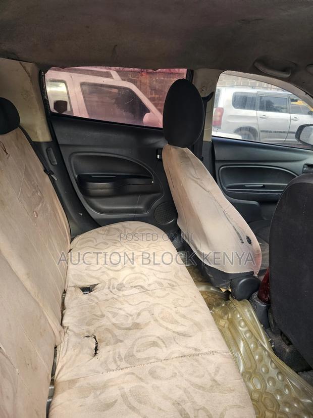 Mitsubishi Mirage 2012 Silver