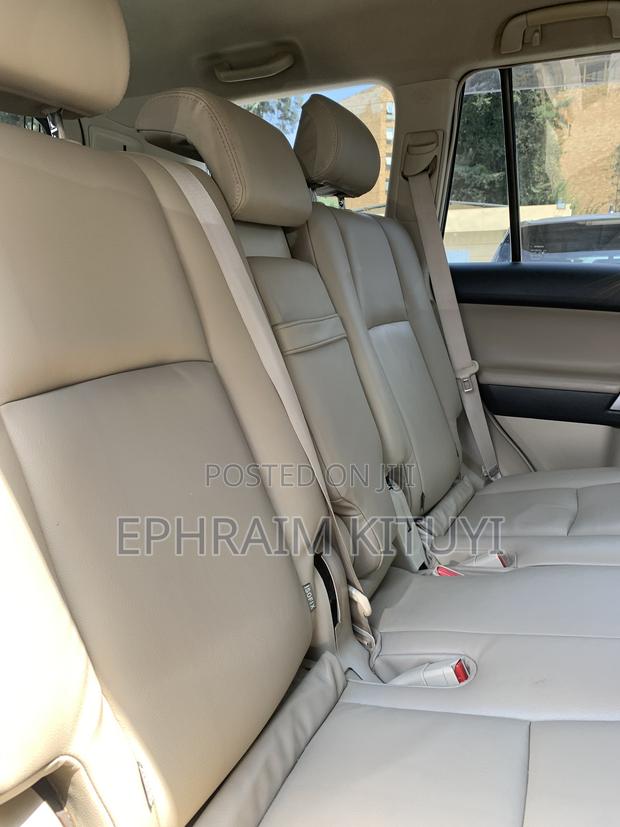 Toyota Land Cruiser Prado 2009 Beige