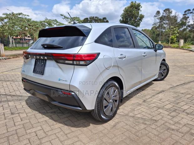 Nissan Note 1.2 Hybrid 2022 Silver