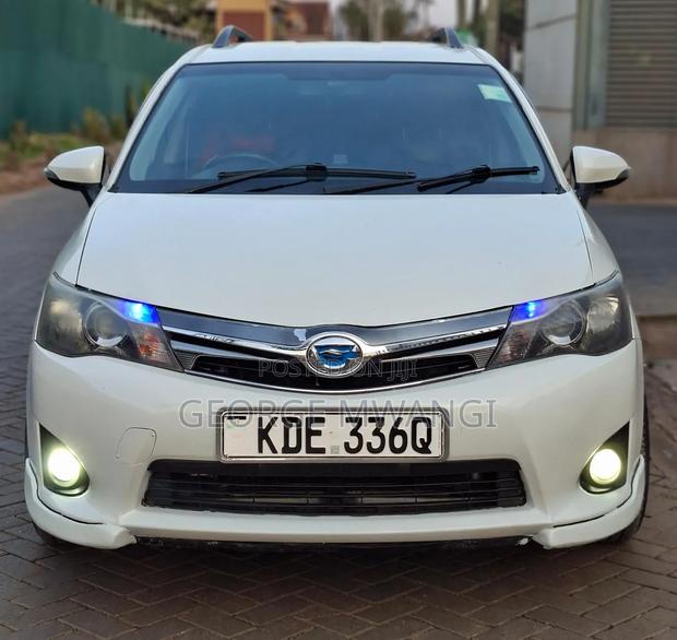 Toyota Corolla Fielder 2014 White