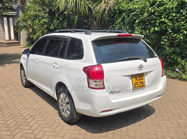 Toyota Corolla Fielder 2013 White