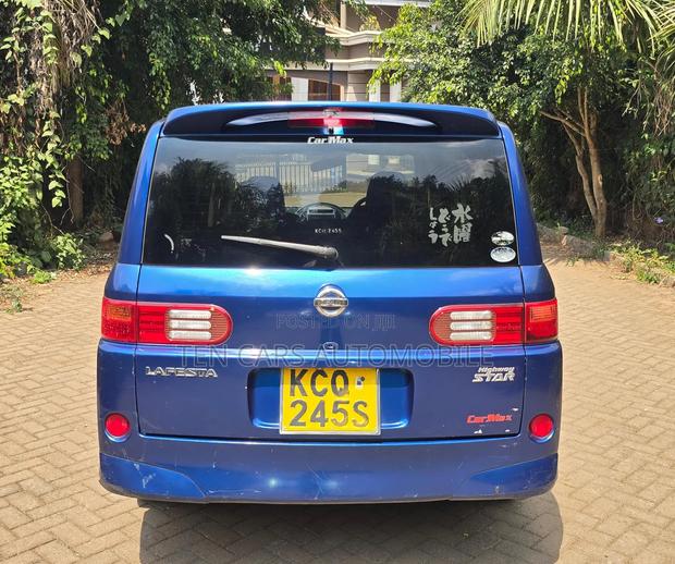 Nissan Lafesta 2011 Blue