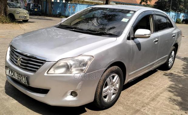 Toyota Premio 2010 Silver
