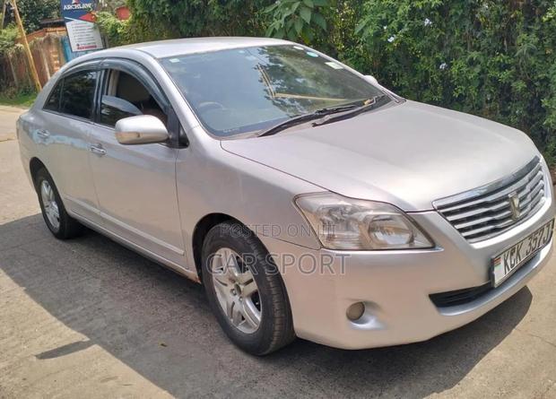 Toyota Premio 2010 Silver