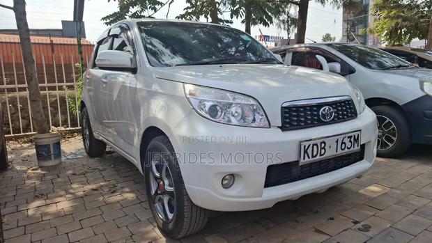 Toyota Rush 2015 White