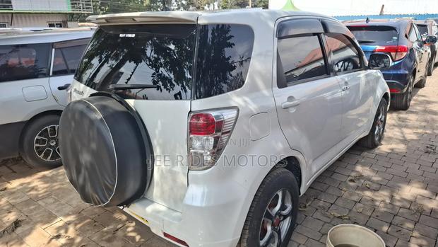 Toyota Rush 2015 White