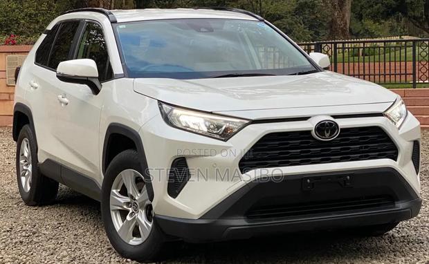 Toyota RAV4 2020 White