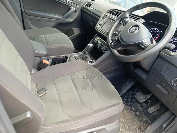 Volkswagen Tiguan 2019 Matt Black