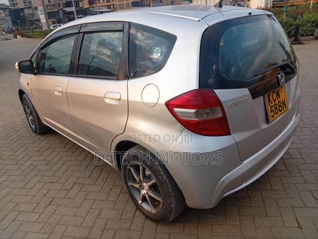 Honda Fit 2012 Silver