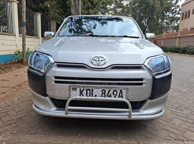 Toyota Probox 2016 Silver