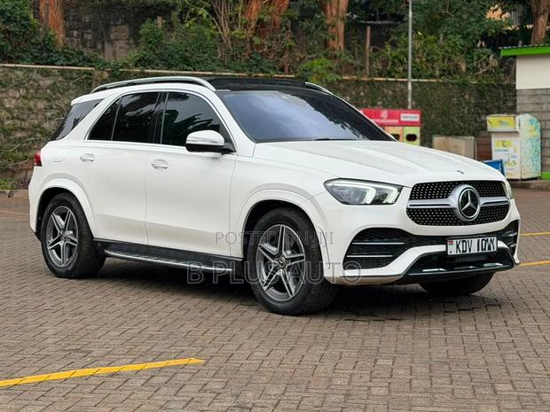 Mercedes-Benz GLE-Class 2019 White