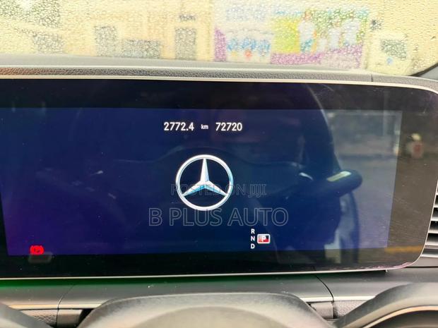 Mercedes-Benz GLE-Class 2019 White
