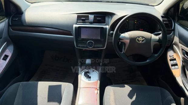 Toyota Allion 2013 Silver