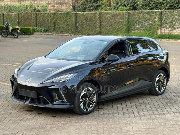 MG MG4 EV 2022 Black
