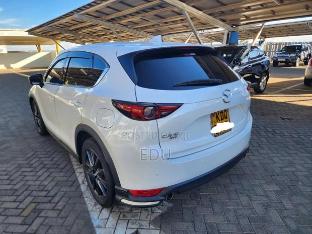 Mazda CX-5 2018 White