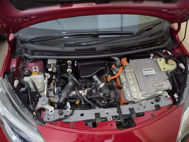 Nissan Note 2019 Red