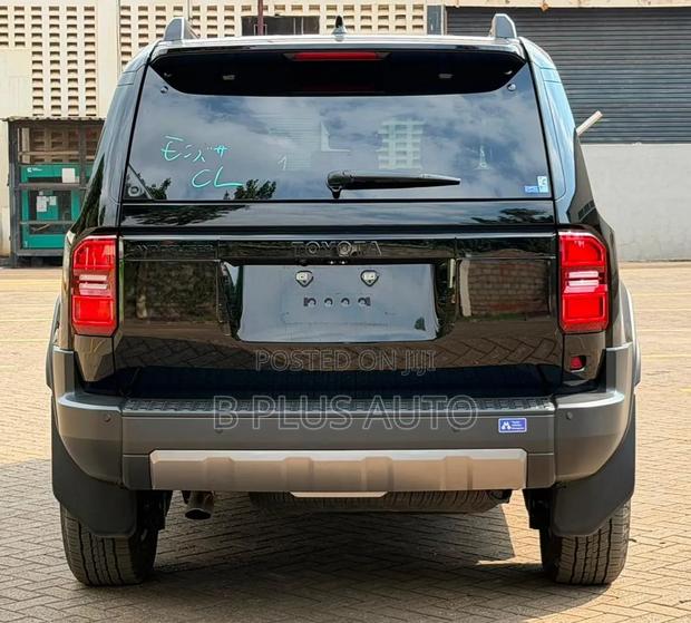 Toyota Land Cruiser LC250 2024 Black