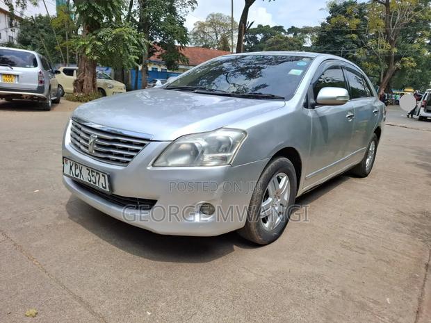 Toyota Premio 2010 Silver