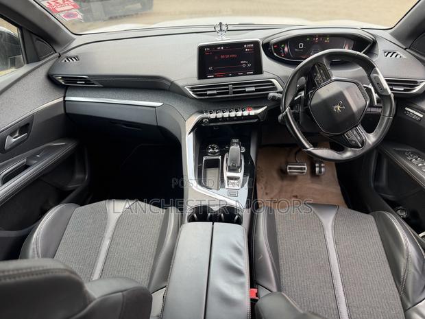 Peugeot 3008 2018 White