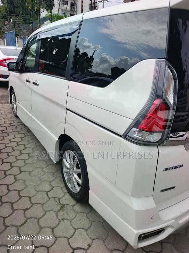 Nissan Serena 2020 White