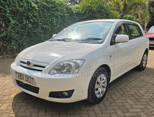 Toyota Corolla RunX 2006 White