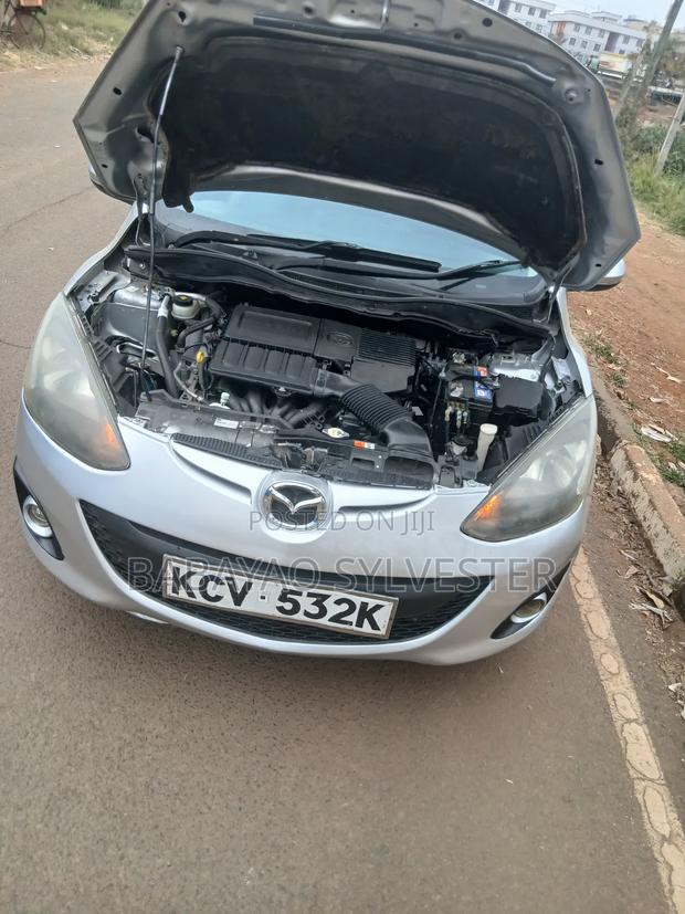 Mazda Demio 2012 Silver