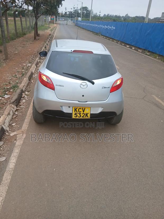 Mazda Demio 2012 Silver