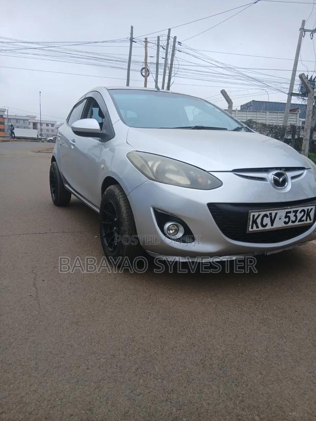 Mazda Demio 2012 Silver