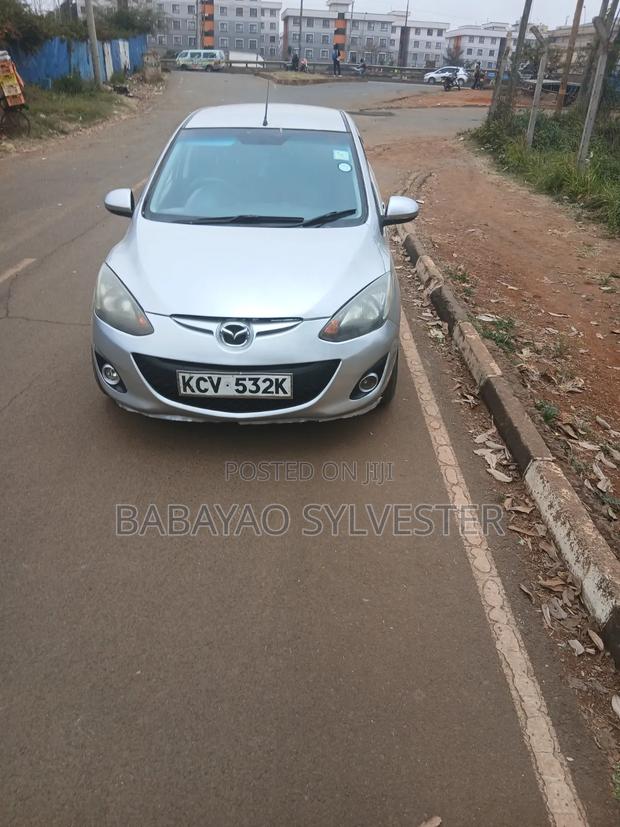 Mazda Demio 2012 Silver