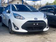 Toyota Aqua 2019 Pearl for sale
